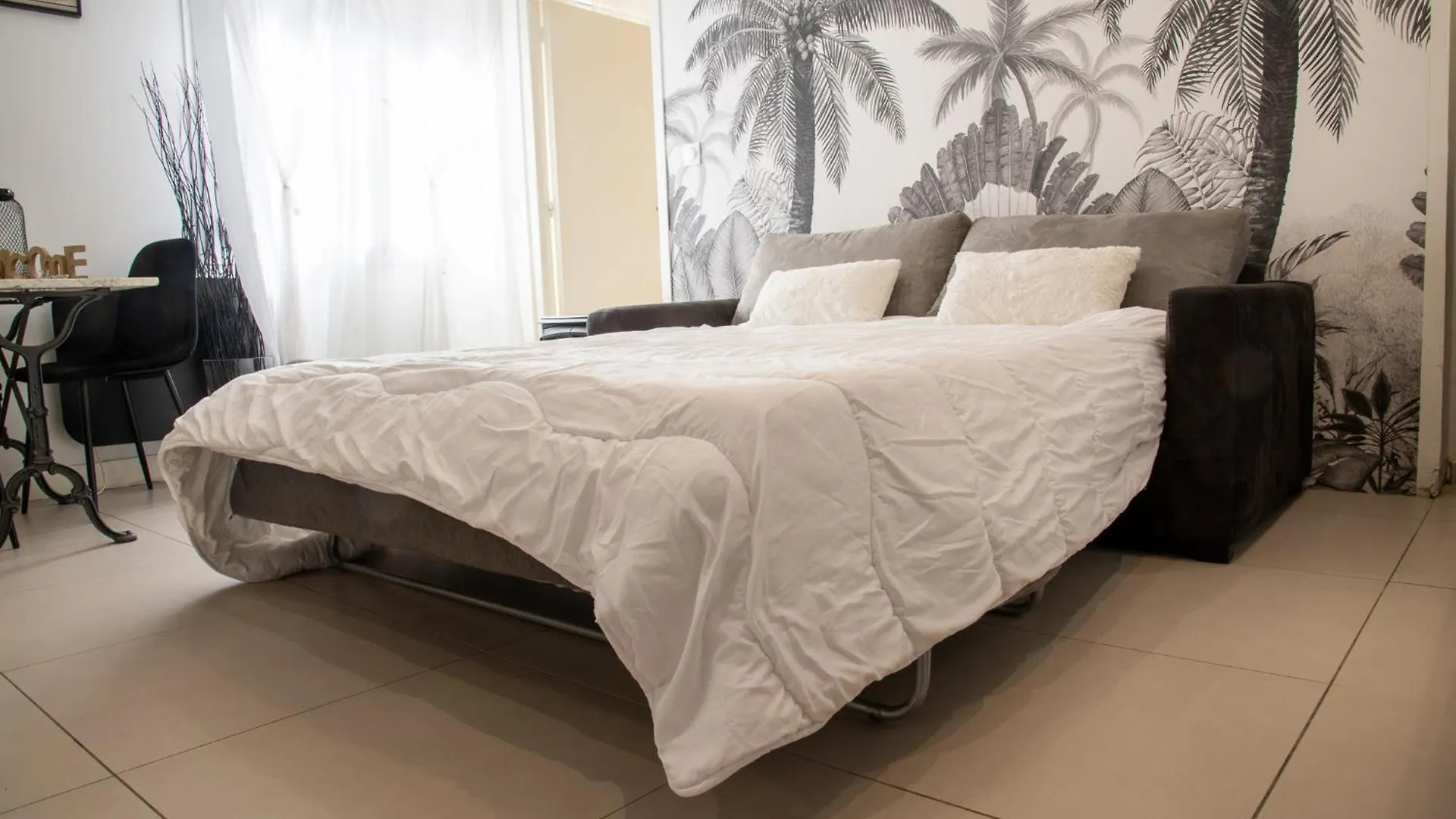 Apartament Toulouse Gare Et Metro 3Mn A Pied 0*,